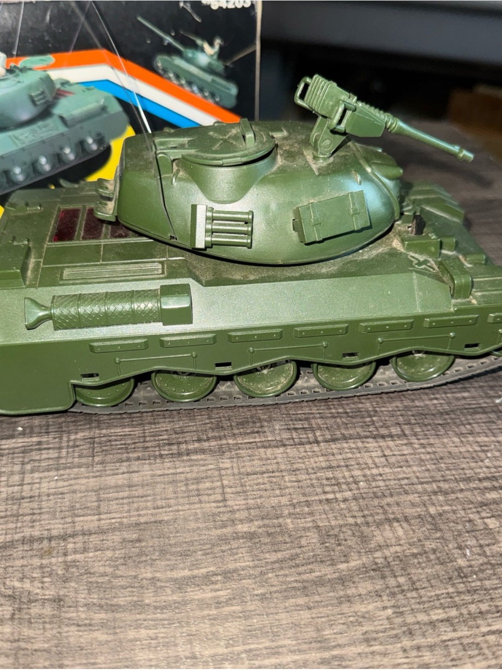 SEARS RADIO CONTROLLED MILITARY TANK VINTAGE In Box Untested - Picture 7 of 16